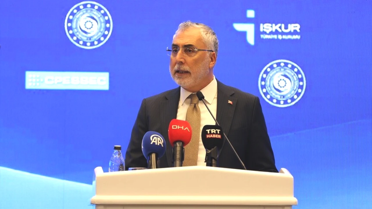 İŞKUR 9 Ayda 1 Milyon 87 Bin Kişiyi İşe Yerleştirdi! 1,8 Milyon Açık İş Var
