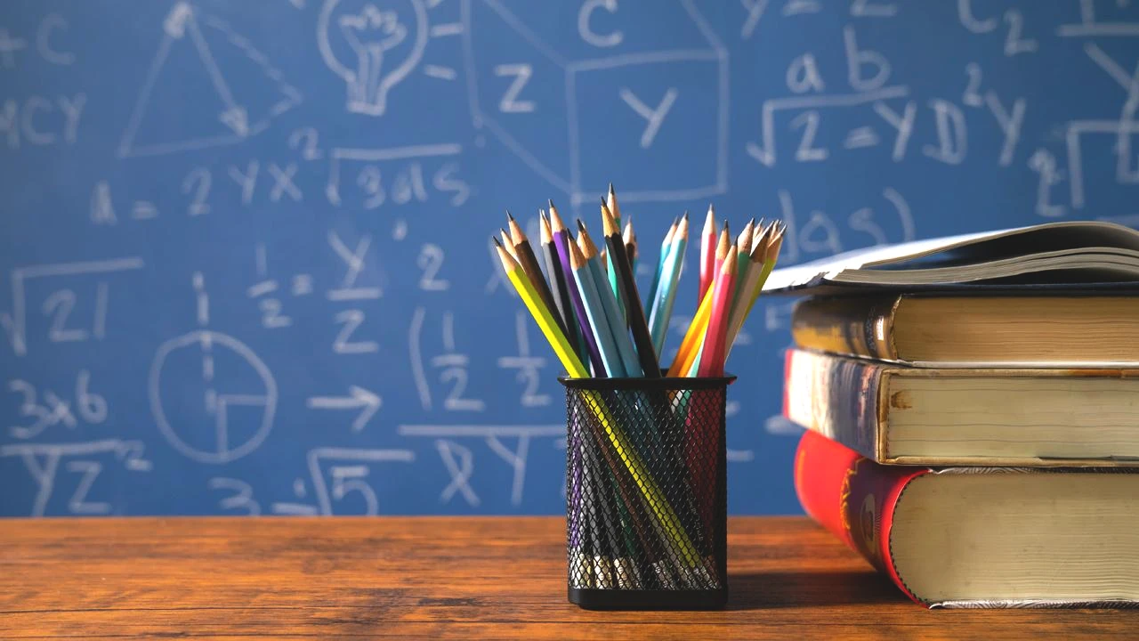 Ücretli Öğretmenlere Emsal Karar! Eksik Prim Günleri Tam Gün Sayılabilir