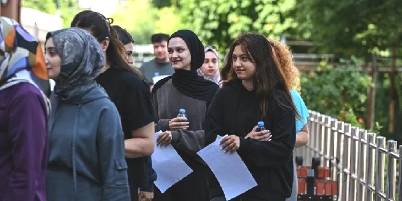 Memur Adayları Dikkat! 2027 KPSS Tarihleri Belli Oldu, Ön Lisans Yok