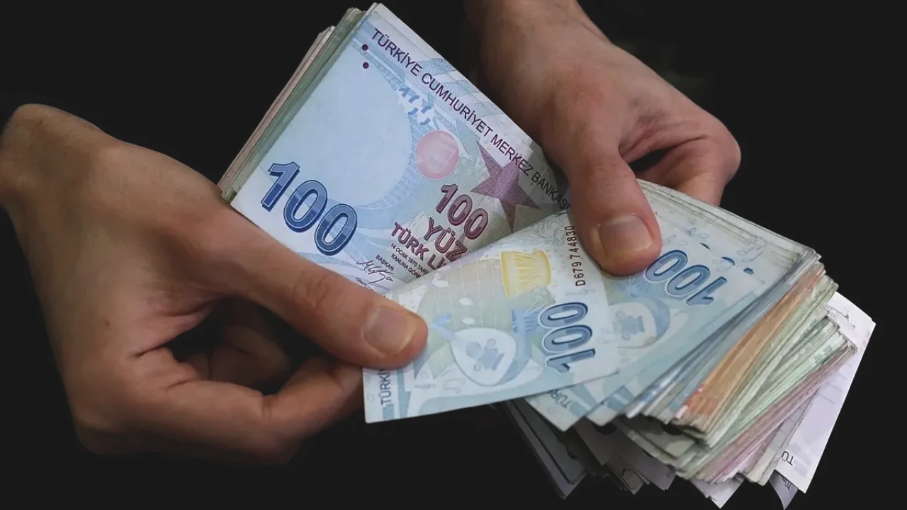 Asgari Ücrette Yüzde 33,7 Senaryosu! Maaşa 9.461 TL Eklenebilir